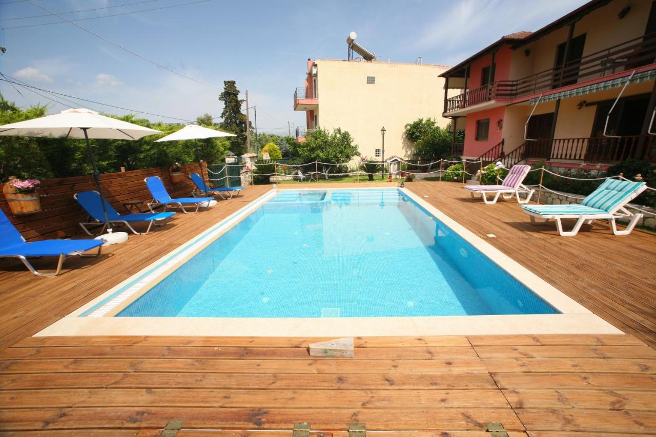 Villa Dimitra Nikiana Bagian luar foto