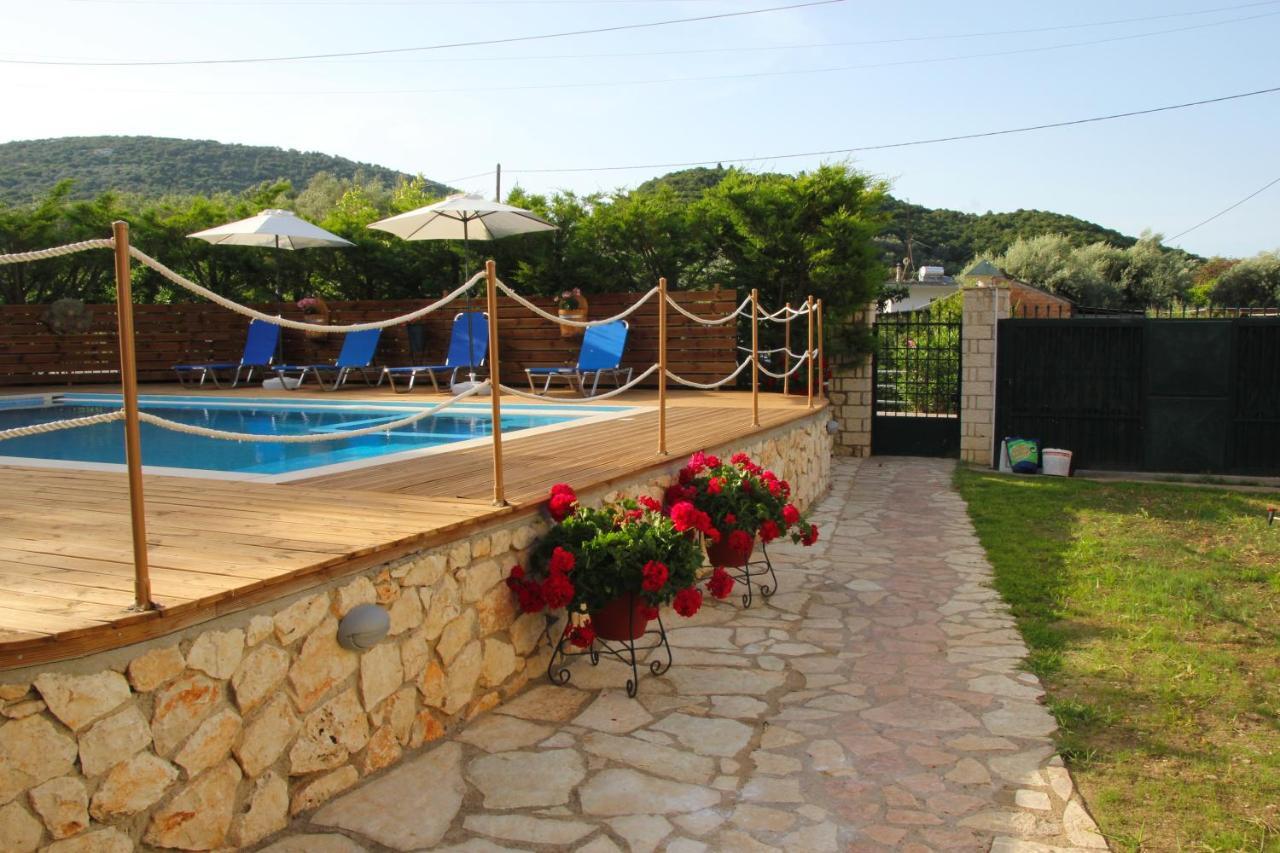 Villa Dimitra Nikiana Bagian luar foto