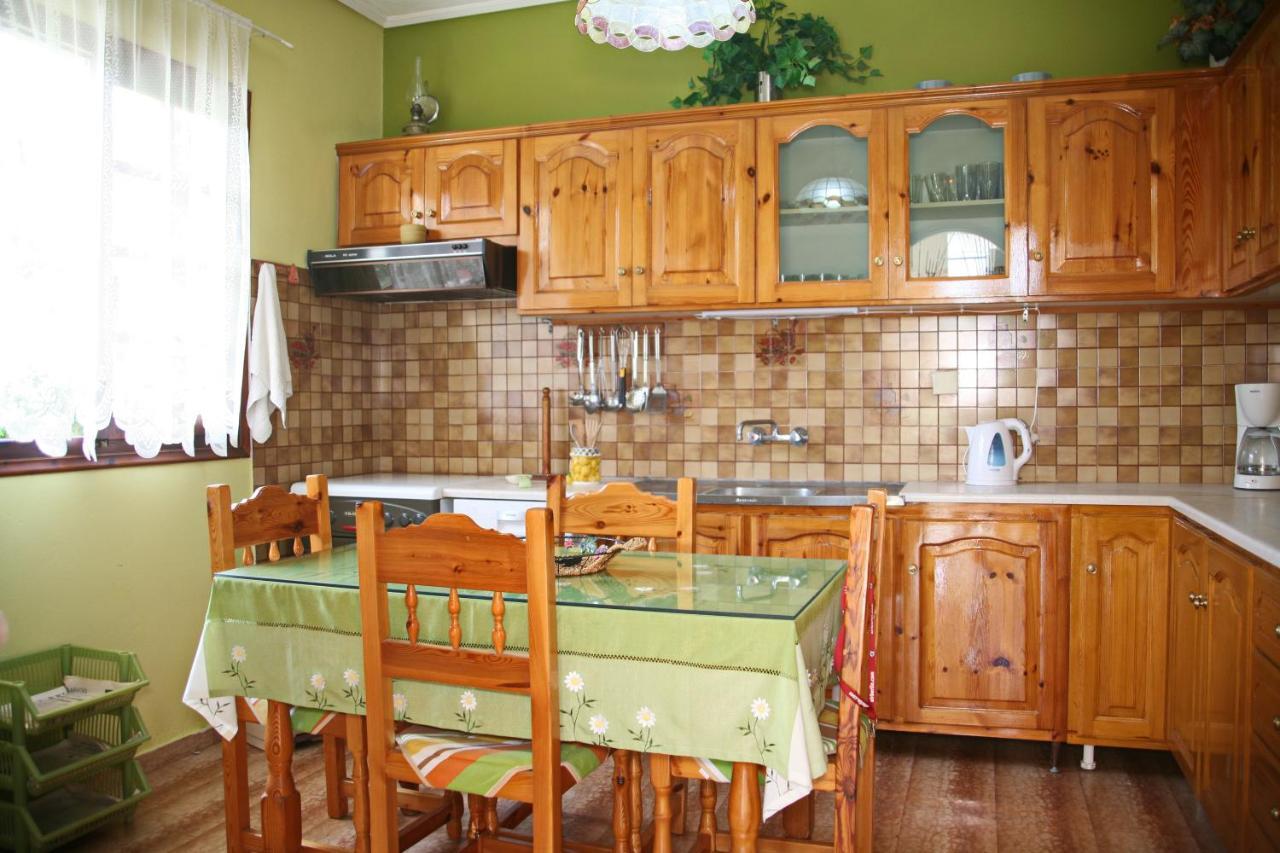 Villa Dimitra Nikiana Bagian luar foto