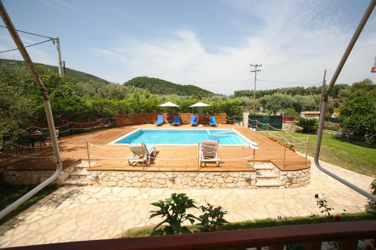 Villa Dimitra Nikiana Bagian luar foto