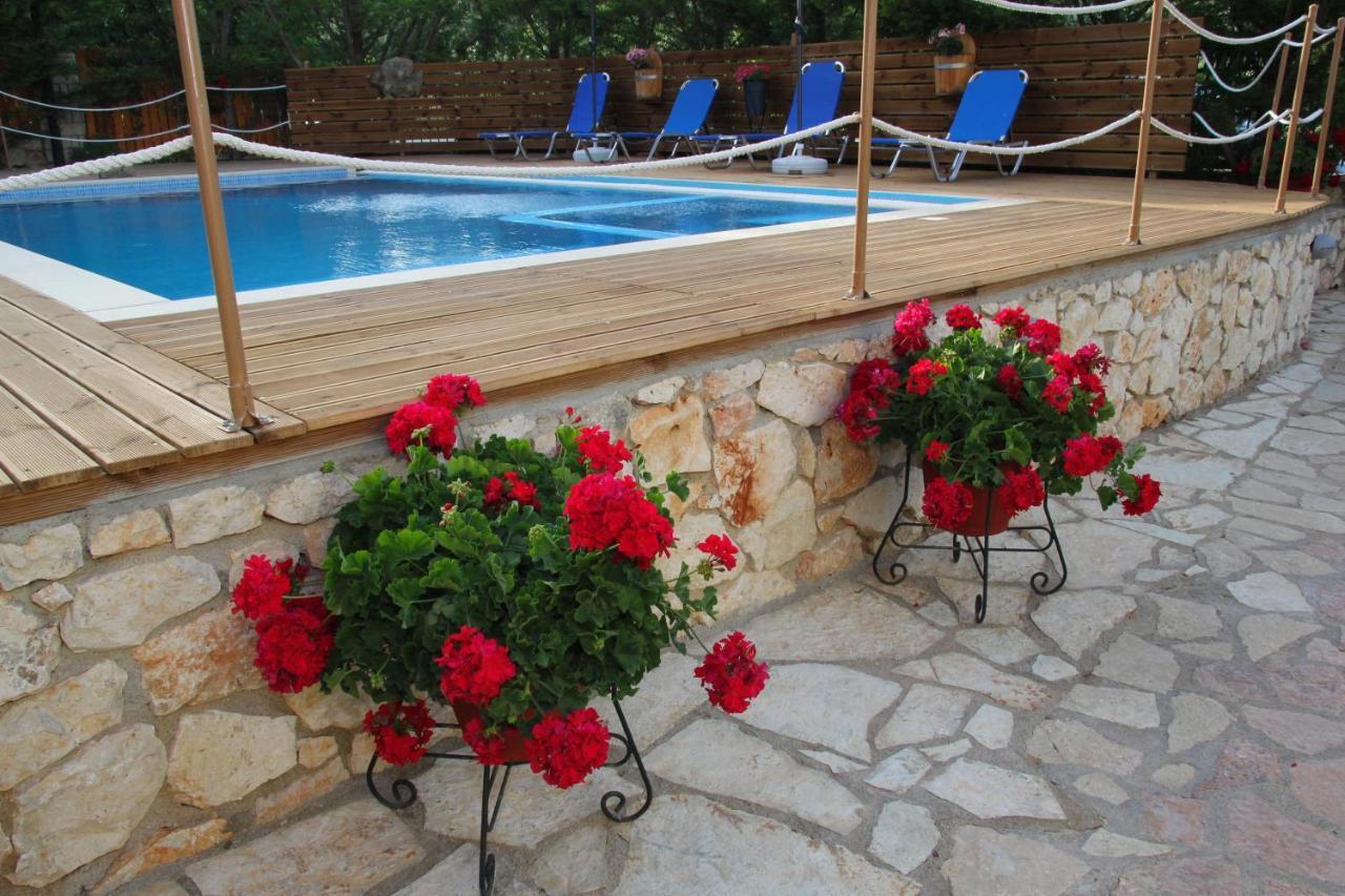 Villa Dimitra Nikiana Bagian luar foto