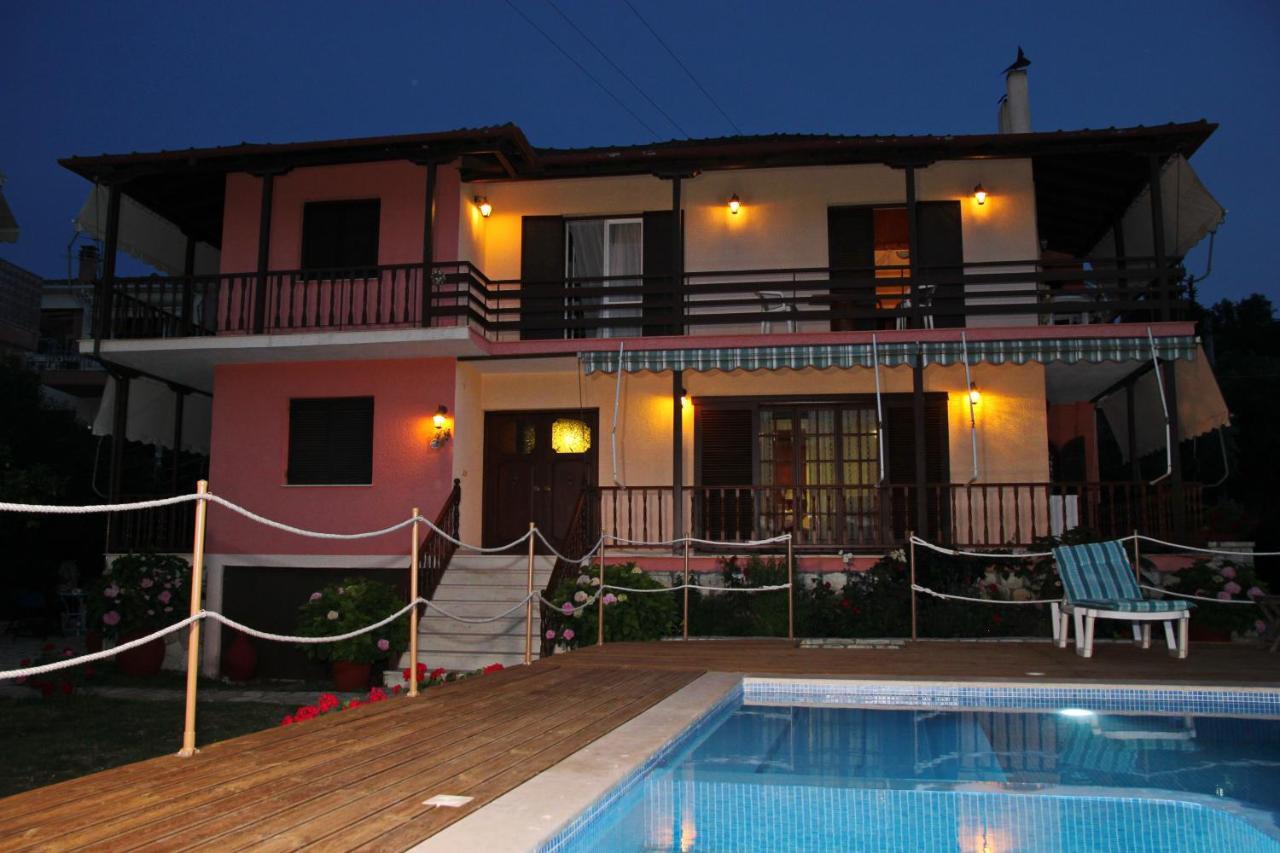 Villa Dimitra Nikiana Bagian luar foto