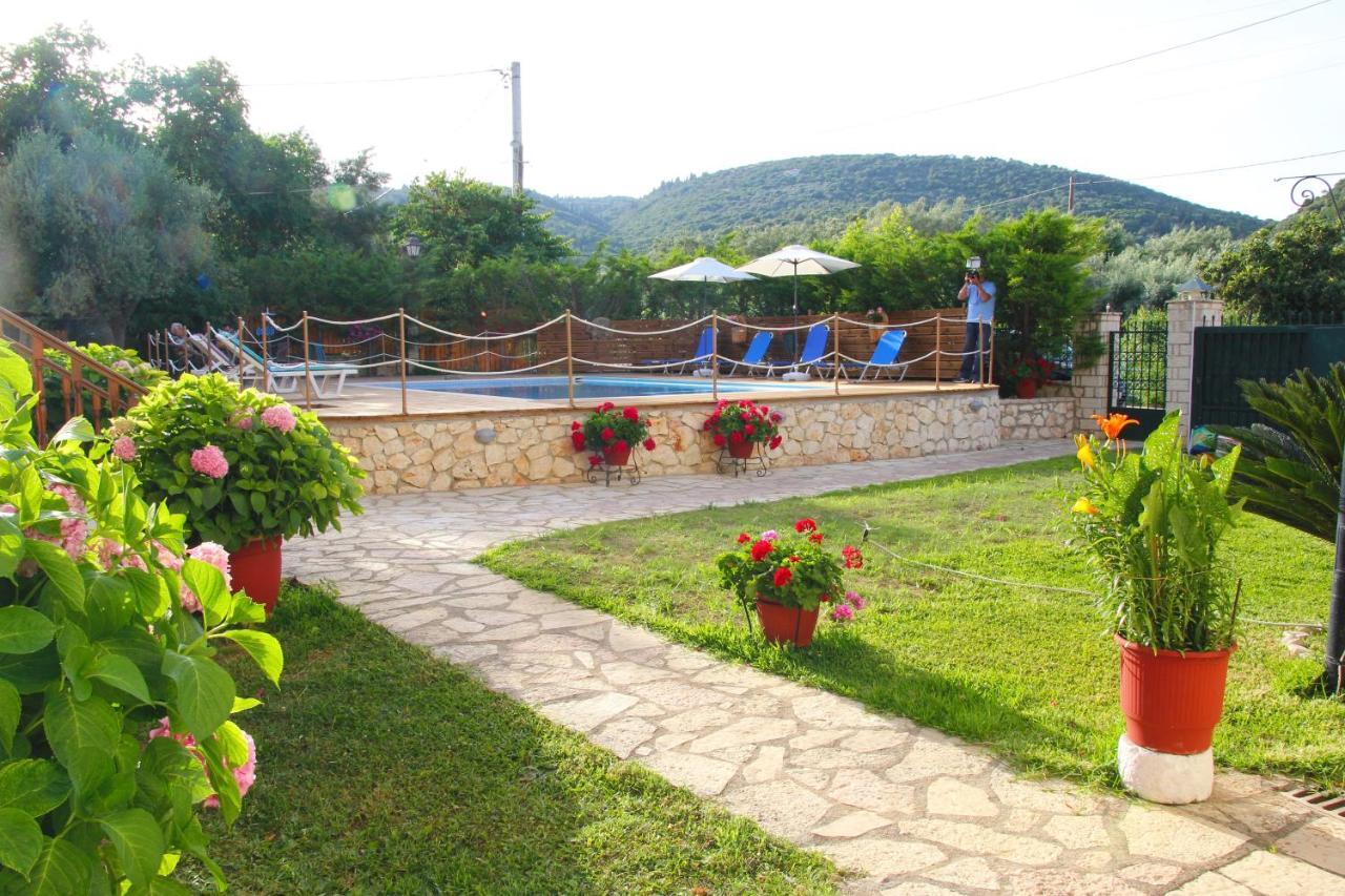 Villa Dimitra Nikiana Bagian luar foto