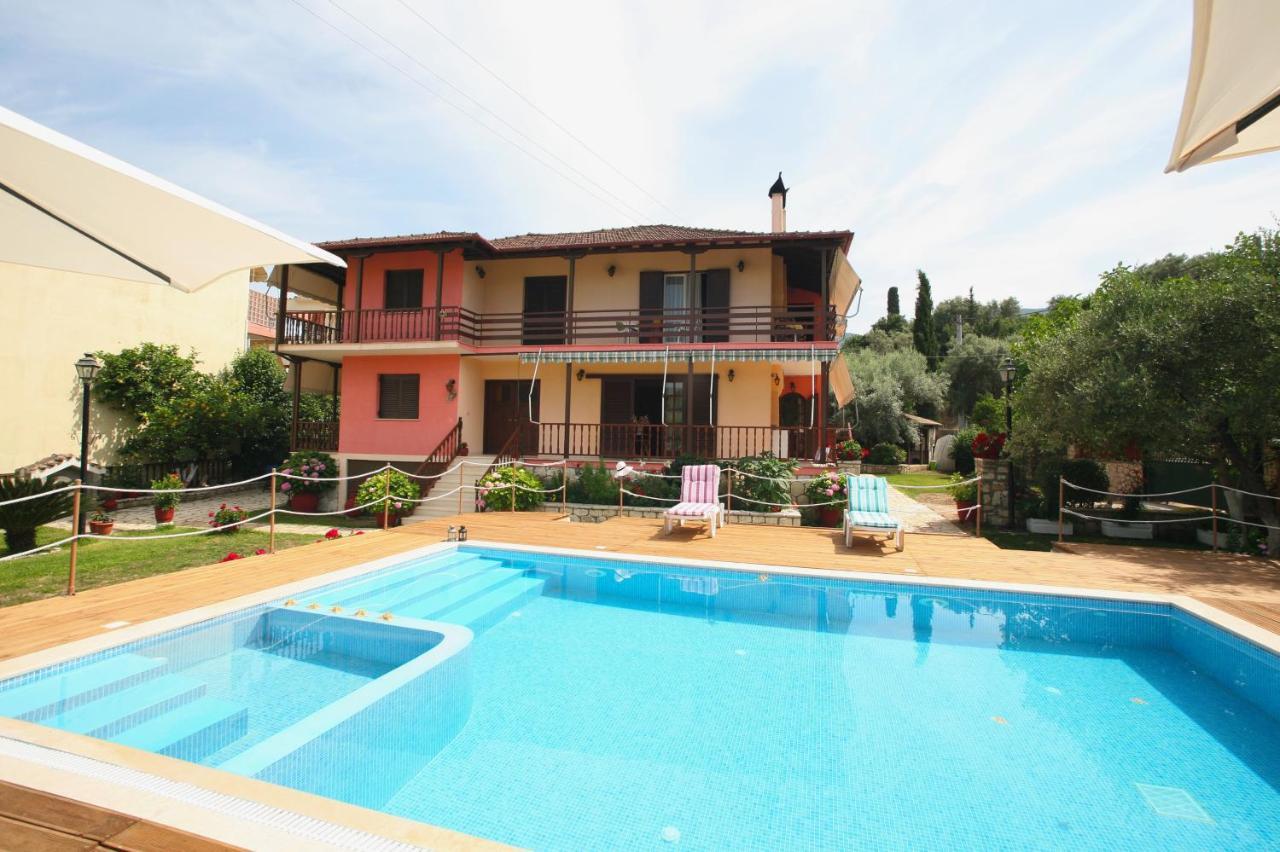 Villa Dimitra Nikiana Bagian luar foto